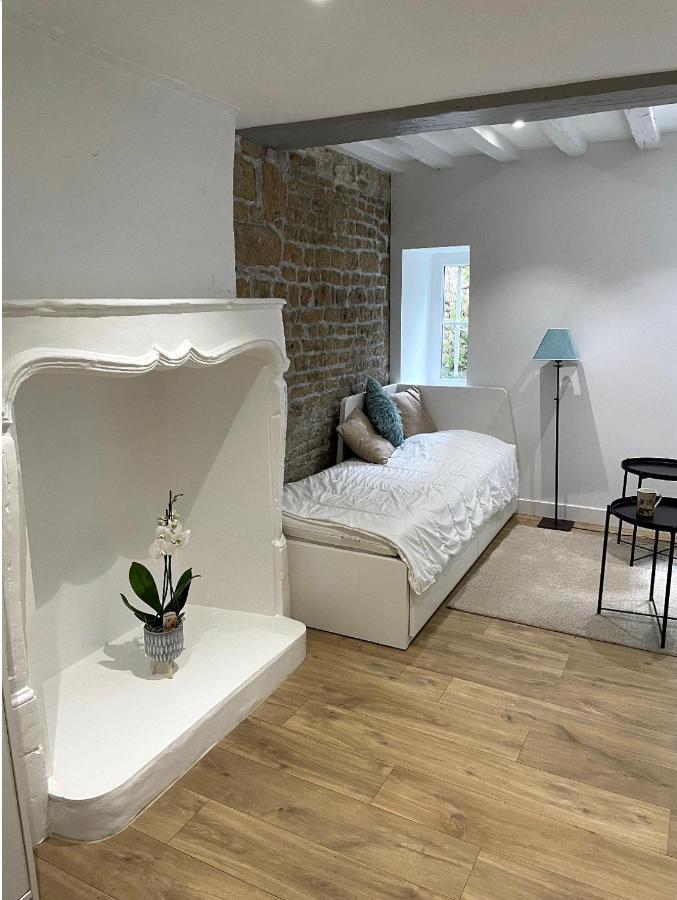Superbe Appartement Avec Acces Patio Caen Exterior photo
